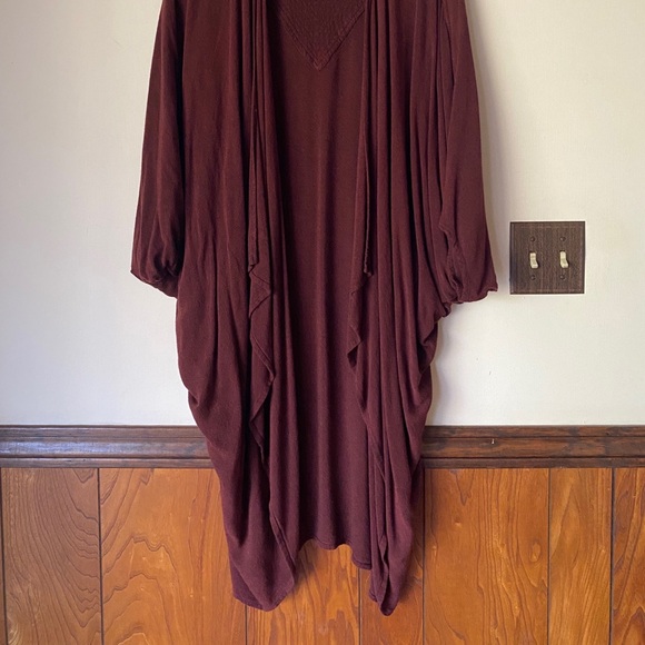 OS handwoven in Morocco - Palms coat by Tienda Ho - burgundy - one-size - Picture 3 of 11